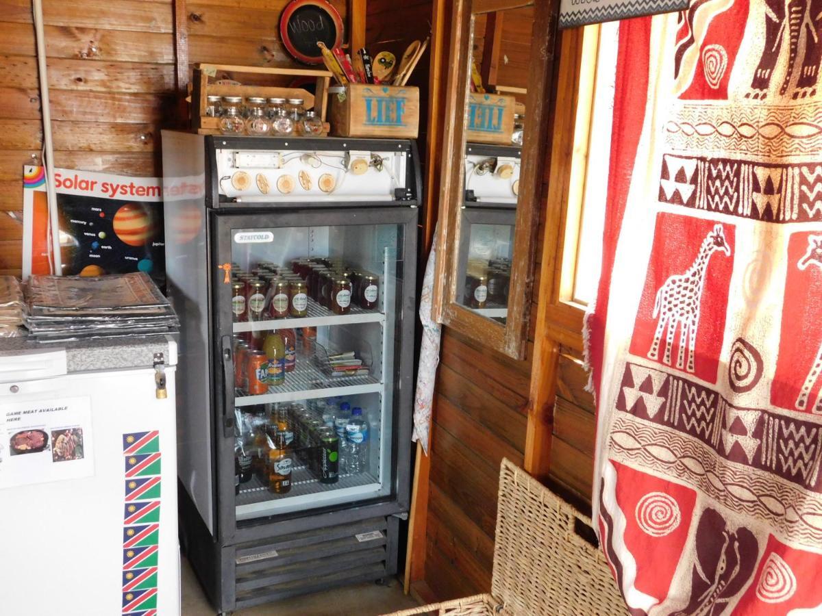 Meteorite Rest Camp Hotel Grootfontein Bagian luar foto